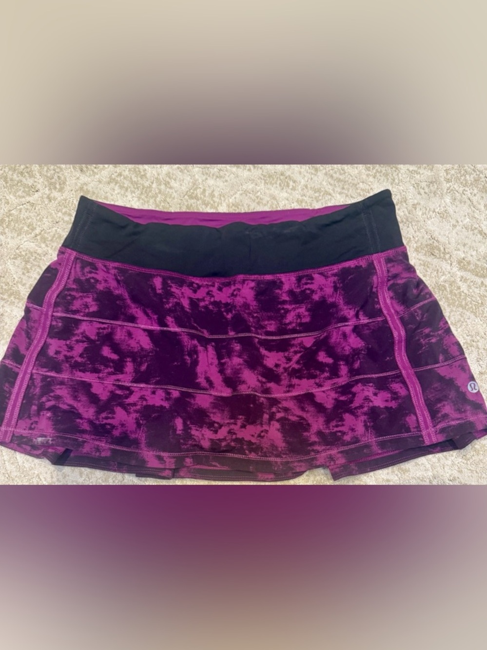 Lululemon RARE Pace Rival Skort Breezie Regal Plum Black Camo Print Size 6